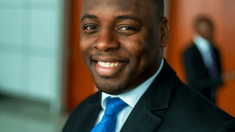 De la Guadeloupe au Congo : Nicolas Négoce, un journaliste au parcours exceptionnel