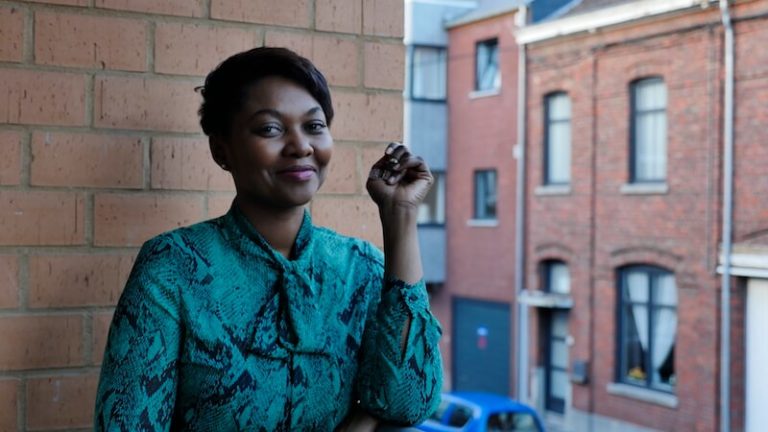 Cyrielle Cuirassier, la voix de la Guadeloupe à Bruxelles