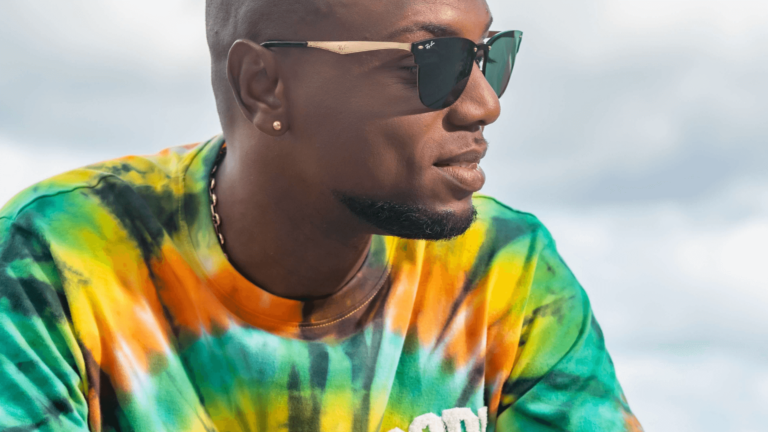 Interview MAXI format : dans la tête de Misié Sadik, artiste authentique