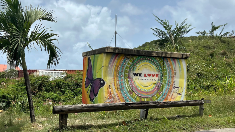 Street art à Saint-Martin et Sint Maarten : 10 jolies oeuvres qui ont capté mon regard