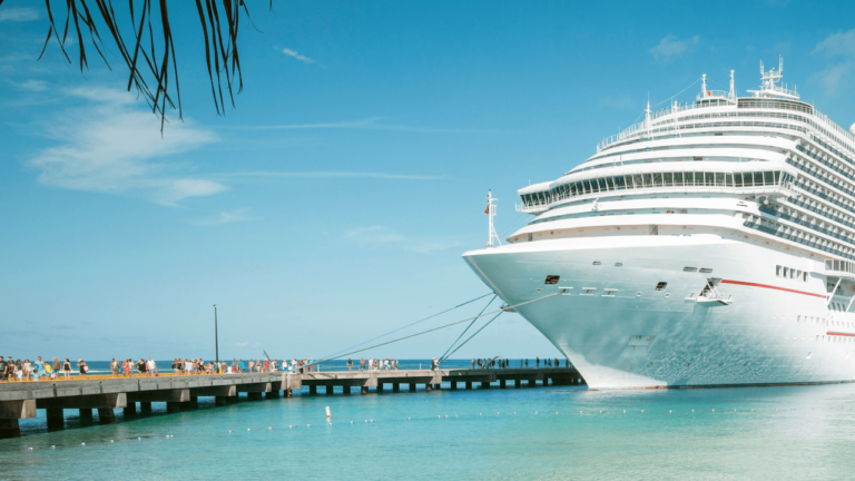 Grande Caraïbe : l’enjeu du tourisme de masse en 3 destinations phares